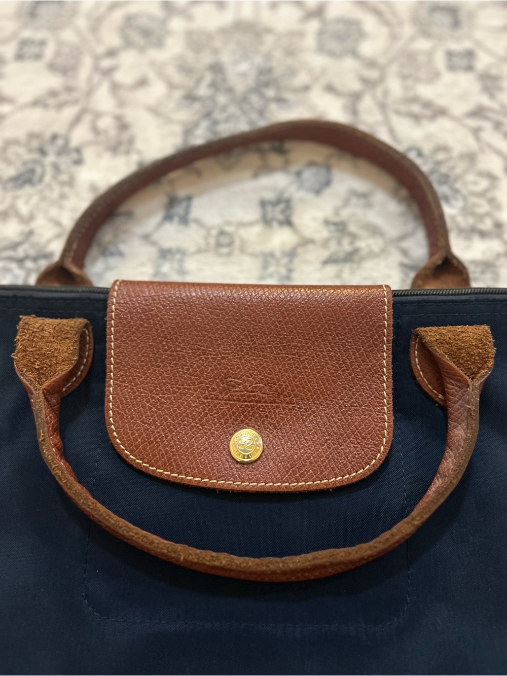 Authentic Longchamp - Picture 2 of 12